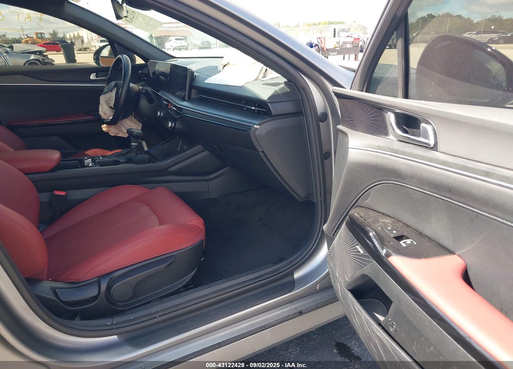 2025 KIA K5 GT LINE VIN: KNAG64J79S5358538