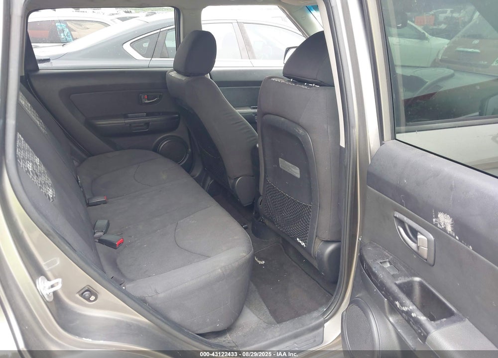 2011 KIA SOUL VIN: KNDJT2A24B7259348