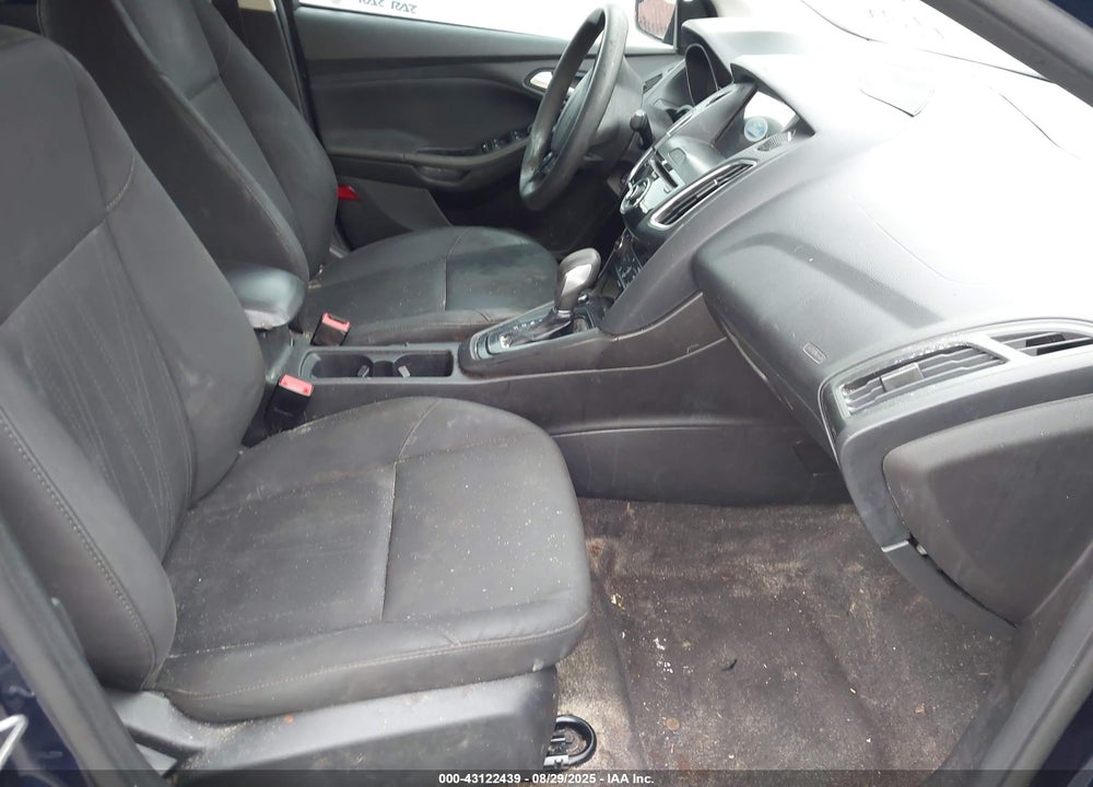 2017 FORD FOCUS VIN: 1FADP3H21HL242316