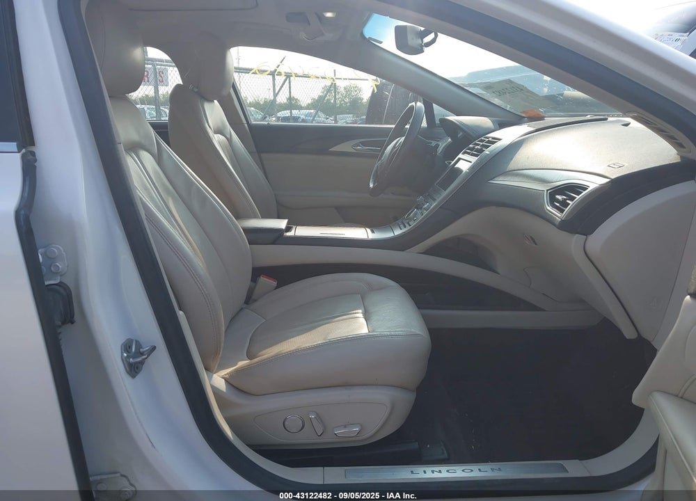 2017 LINCOLN MKZ VIN: 3LN6L5MU1HR611903