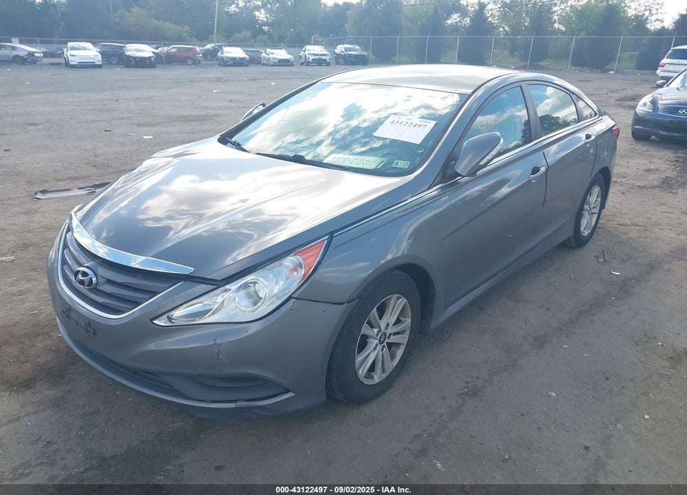 2014 HYUNDAI SONATA VIN: 5NPEB4AC3EH861439