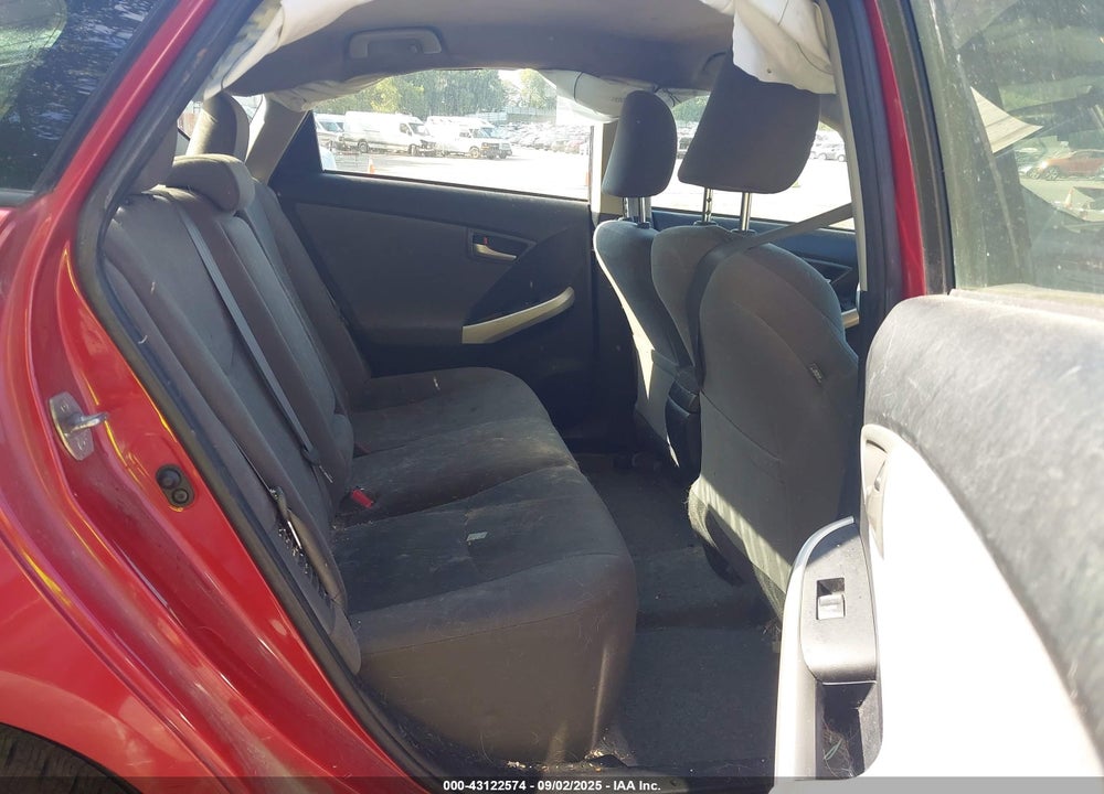 2015 TOYOTA PRIUS VIN: JTDKN3DU2F0472685