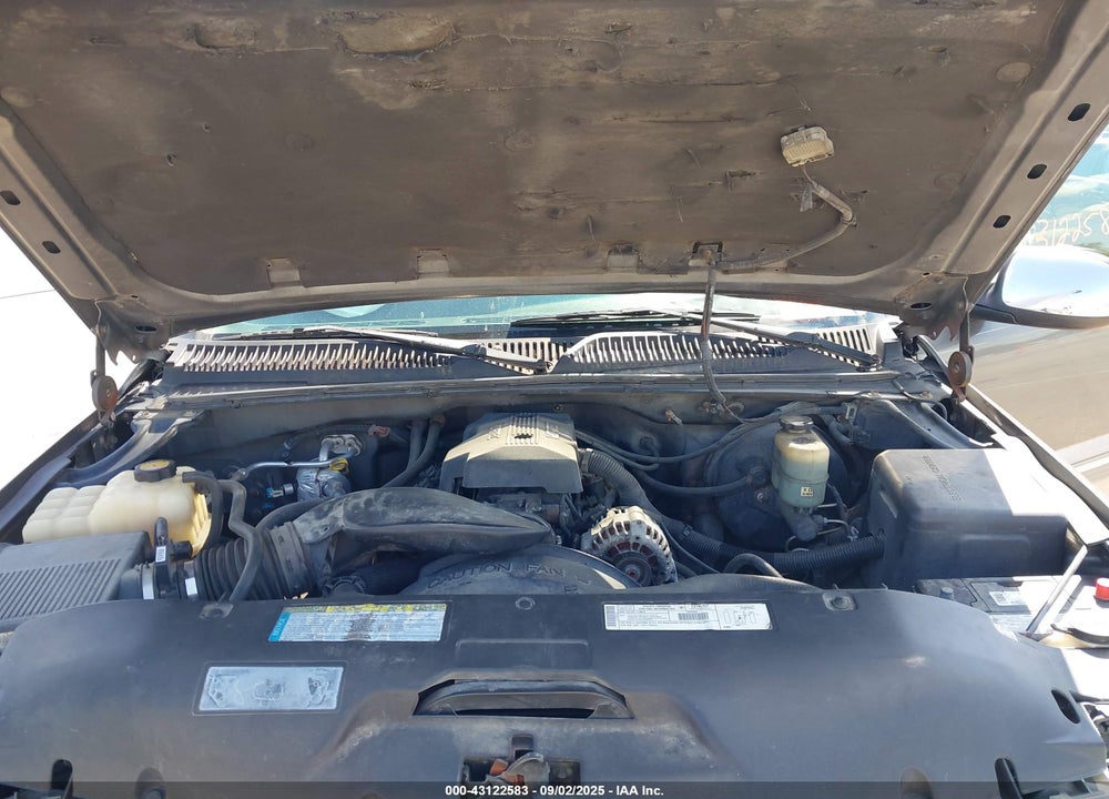 2000 CHEVROLET SILVERADO 1500 LS VIN: 2GCEK19T2Y1255414