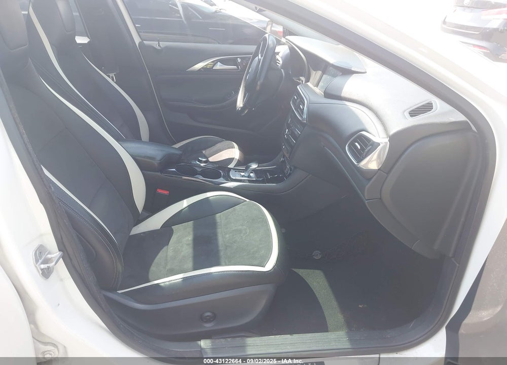 2017 INFINITI QX30 SPORT VIN: SJKCH5CP9HA031715