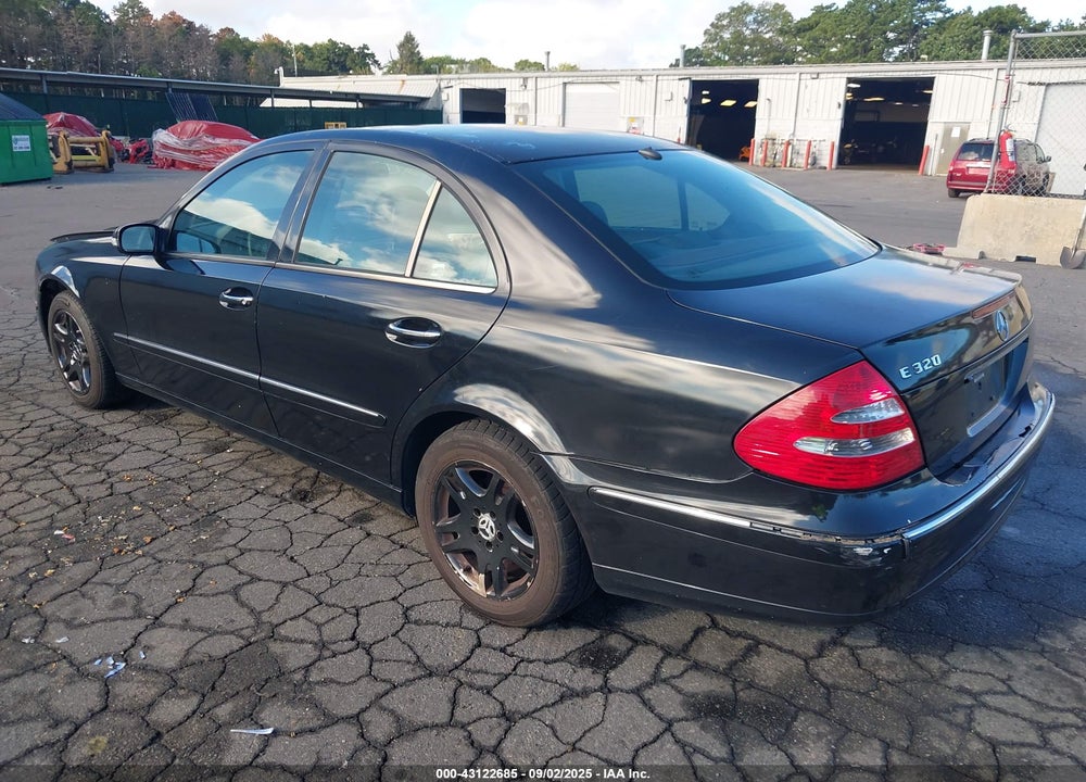 2003 MERCEDES-BENZ E 320 VIN: WDBUF65J63X110520