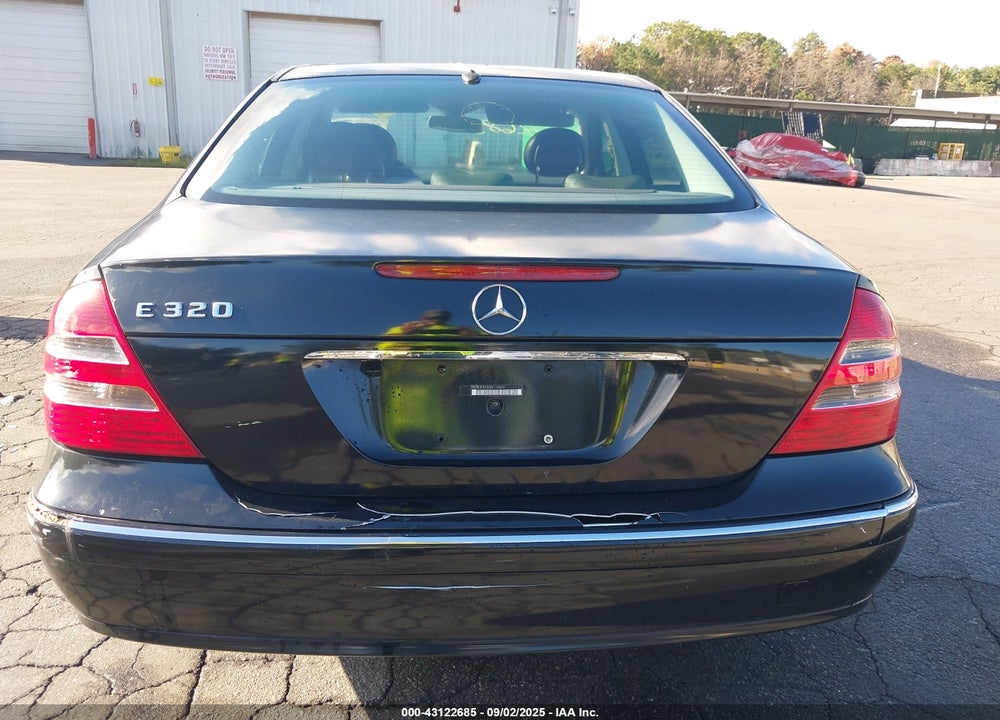 2003 MERCEDES-BENZ E 320 VIN: WDBUF65J63X110520