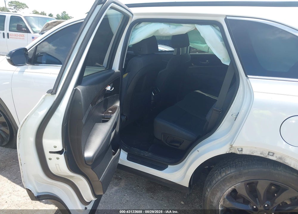 2020 KIA SORENTO VIN: 5XYPG4A52LG659708