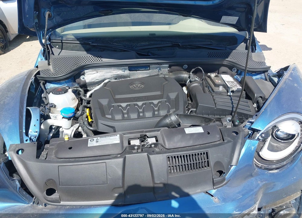 2019 VOLKSWAGEN BEETLE VIN: 3VWJD7AT8KM718323