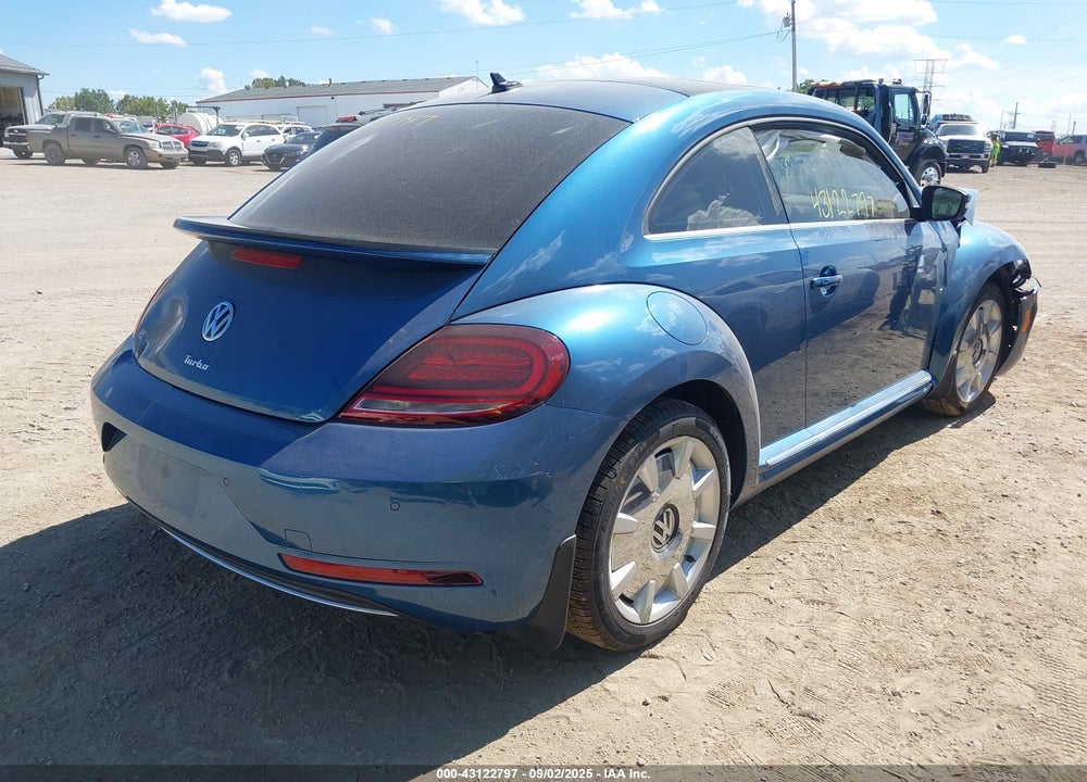 2019 VOLKSWAGEN BEETLE VIN: 3VWJD7AT8KM718323