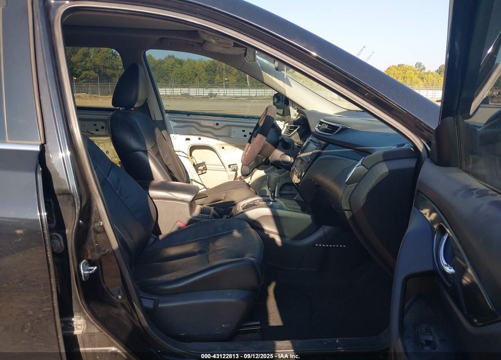 2015 NISSAN ROGUE VIN: 5N1AT2MT0FC861774