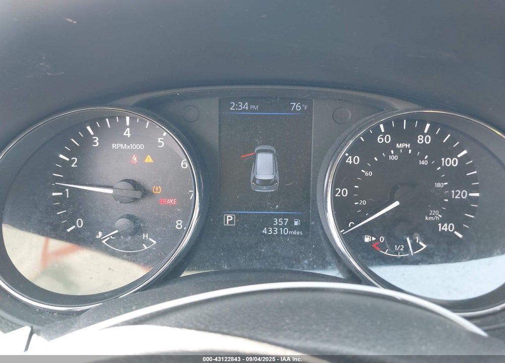 2019 NISSAN ROGUE VIN: 5N1AT2MT1KC747745