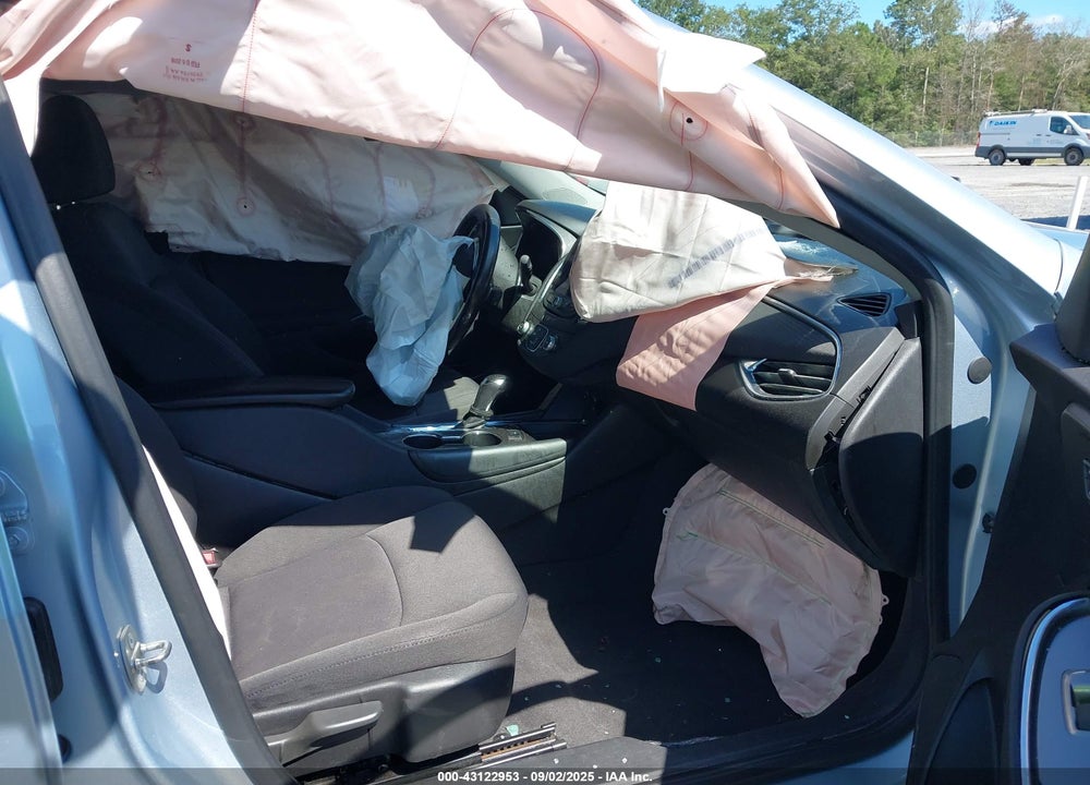 2018 CHEVROLET MALIBU VIN: 1G1ZD5ST8JF192078