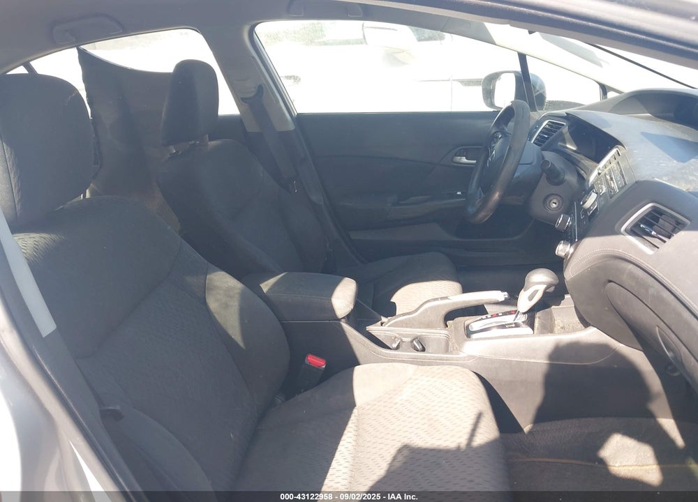 2015 HONDA CIVIC VIN: 19XFB2F52FE090867