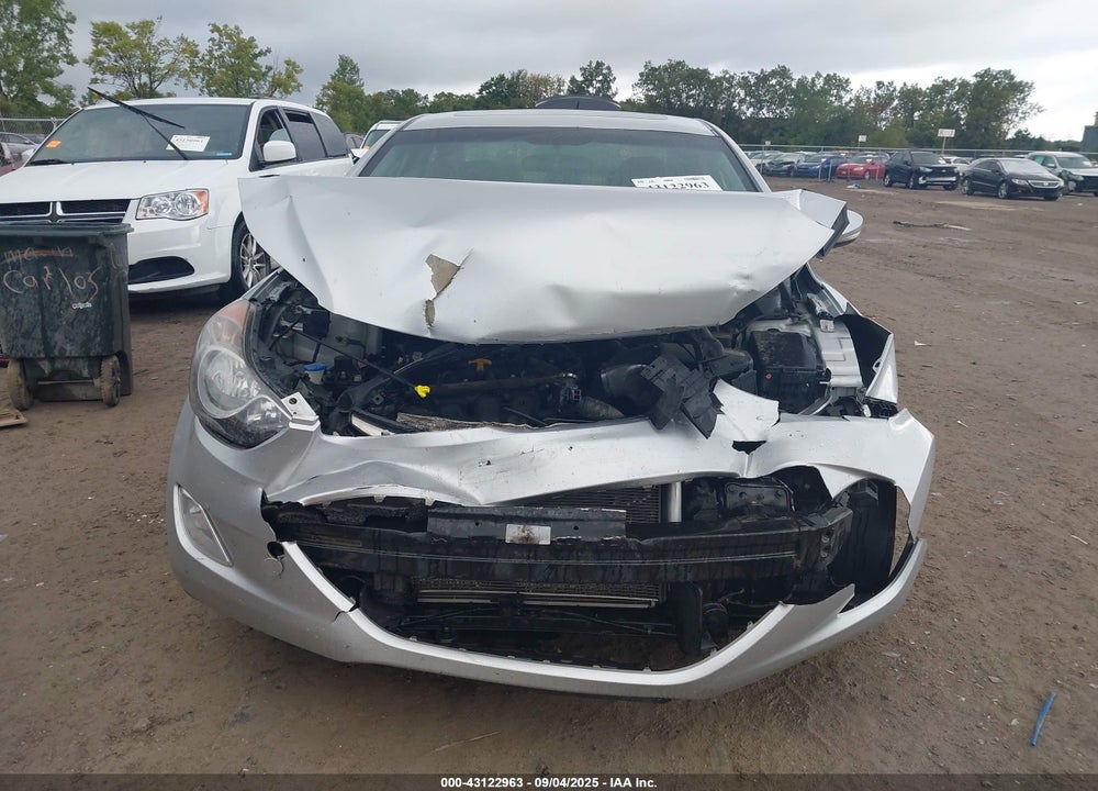 2012 HYUNDAI ELANTRA VIN: KMHDH4AE0CU252156