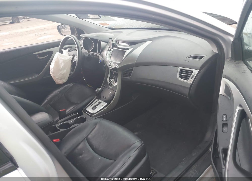 2012 HYUNDAI ELANTRA VIN: KMHDH4AE0CU252156