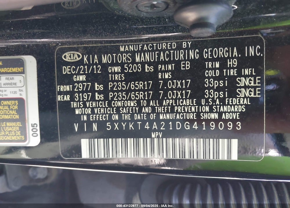 2013 KIA SORENTO VIN: 5XYKT4A21DG419093