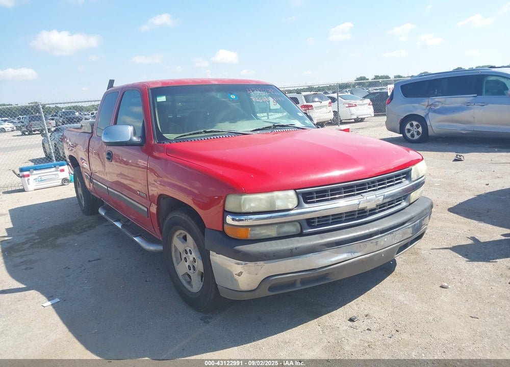 2002 CHEVROLET SILVERADO 1500 LS VIN: 2GCEC19W221368505