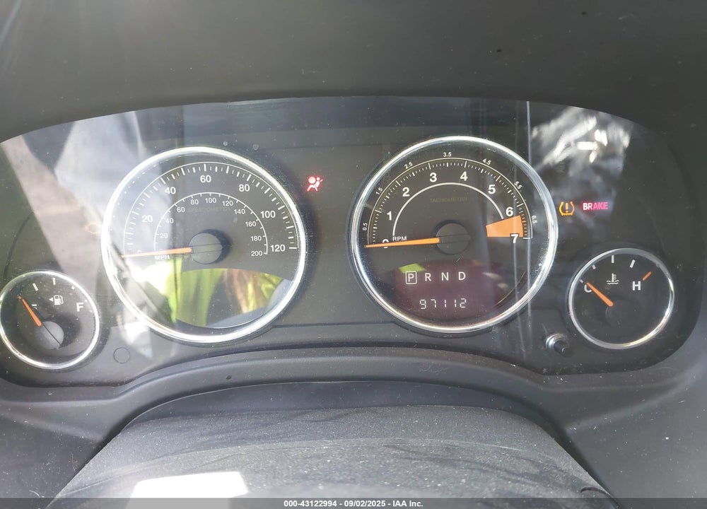 2015 JEEP COMPASS VIN: 1C4NJDEB0FD426695