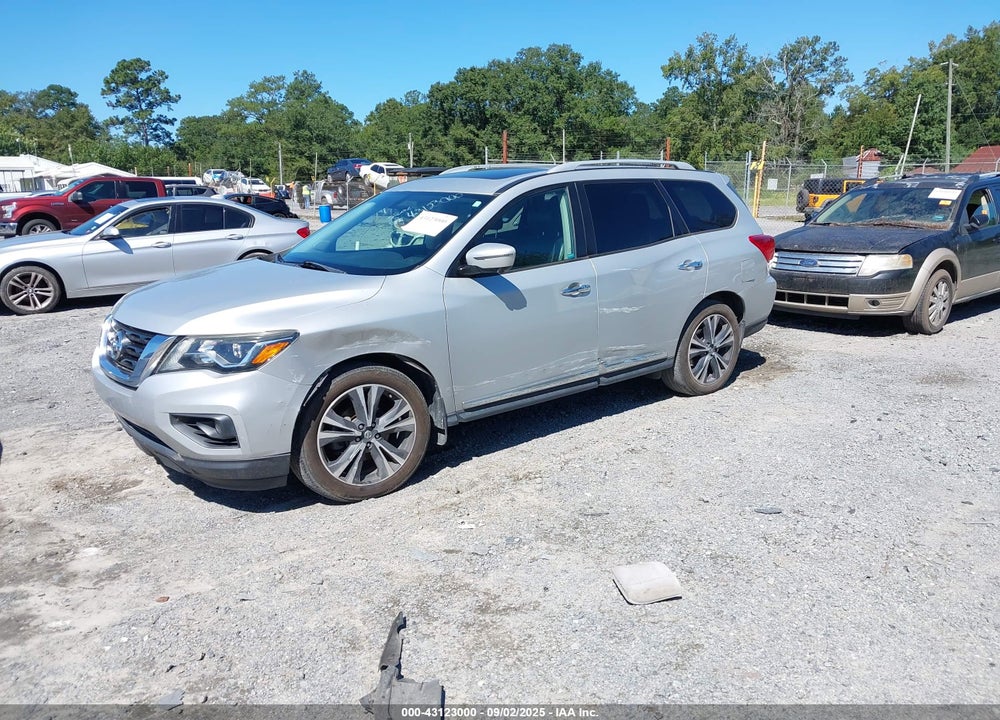 2017 NISSAN PATHFINDER VIN: 5N1DR2MM6HC909141