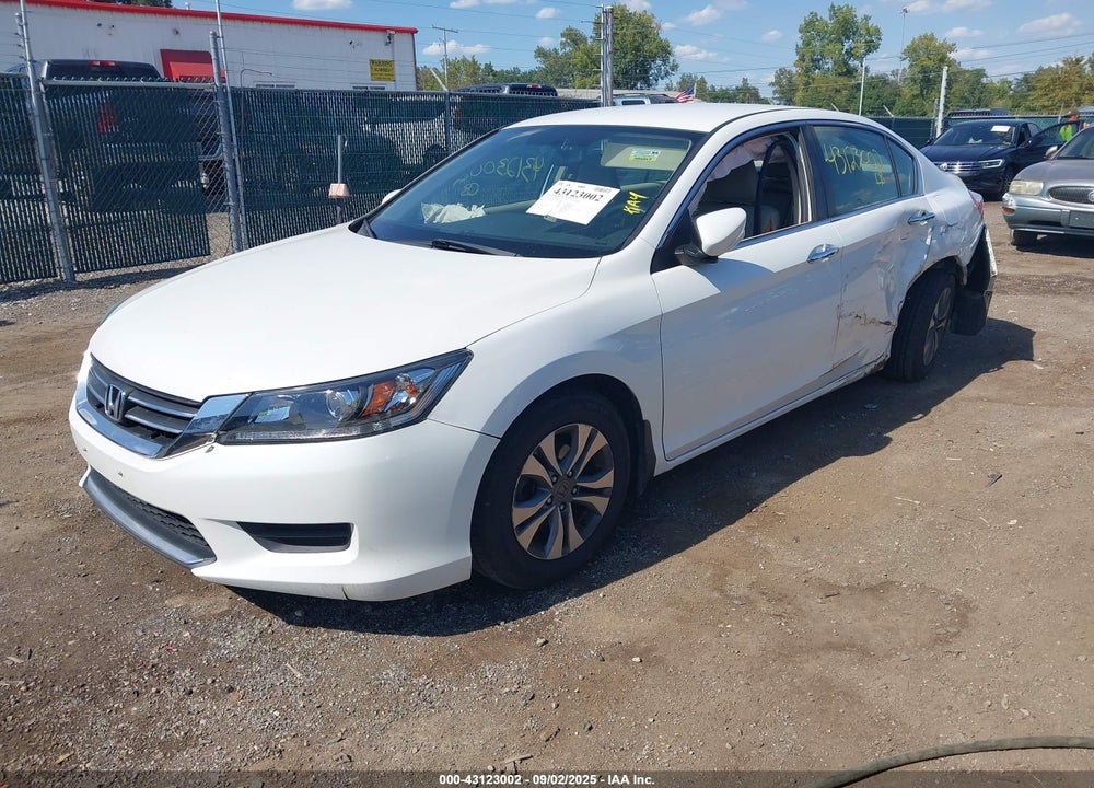 2015 HONDA ACCORD VIN: 1HGCR2F37FA028429