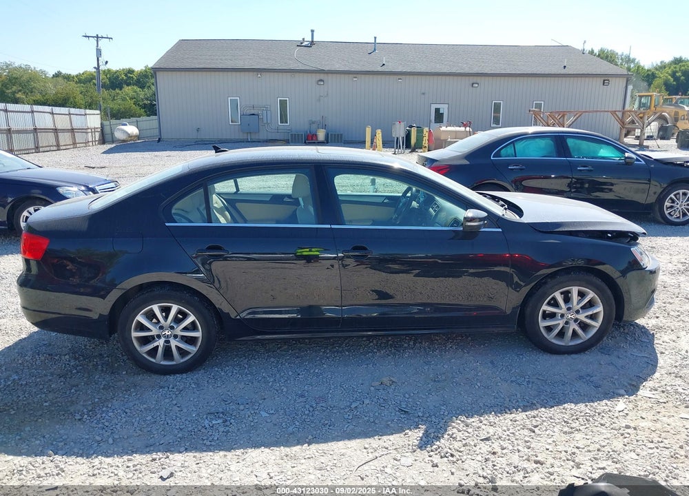 2013 VOLKSWAGEN JETTA VIN: 3VWDX7AJ1DM255964