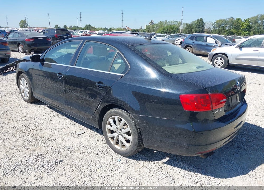 2013 VOLKSWAGEN JETTA VIN: 3VWDX7AJ1DM255964