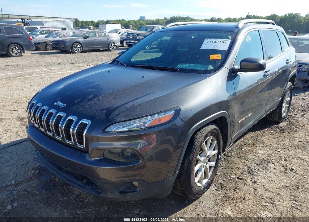 2016 JEEP CHEROKEE VIN: 1C4PJLCB3GW336033