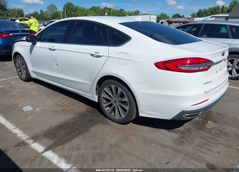 2019 FORD FUSION SE VIN: 3FA6P0T96KR233759
