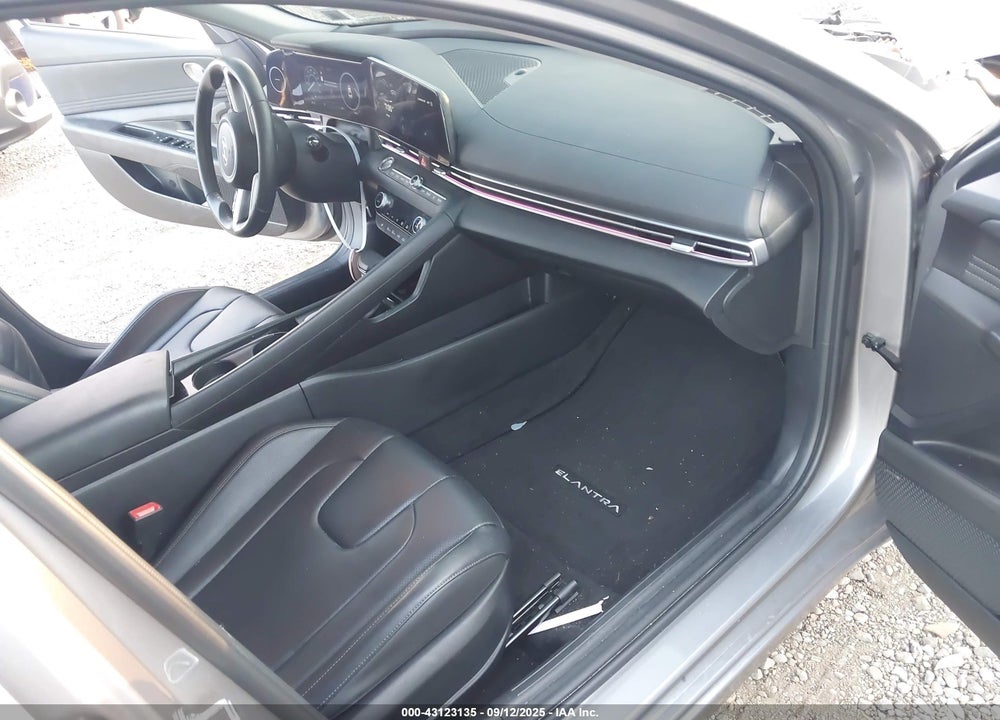 2024 HYUNDAI ELANTRA VIN: KMHLP4DG0RU739670