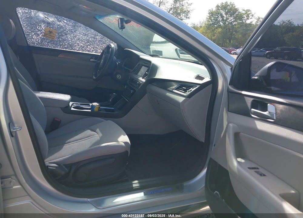 2016 HYUNDAI SONATA VIN: 5NPE34AF9GH356158