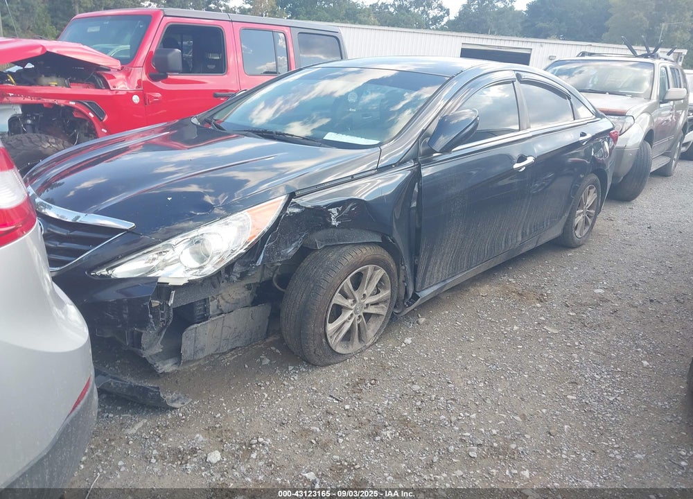 2013 HYUNDAI SONATA VIN: 5NPEB4AC2DH635276