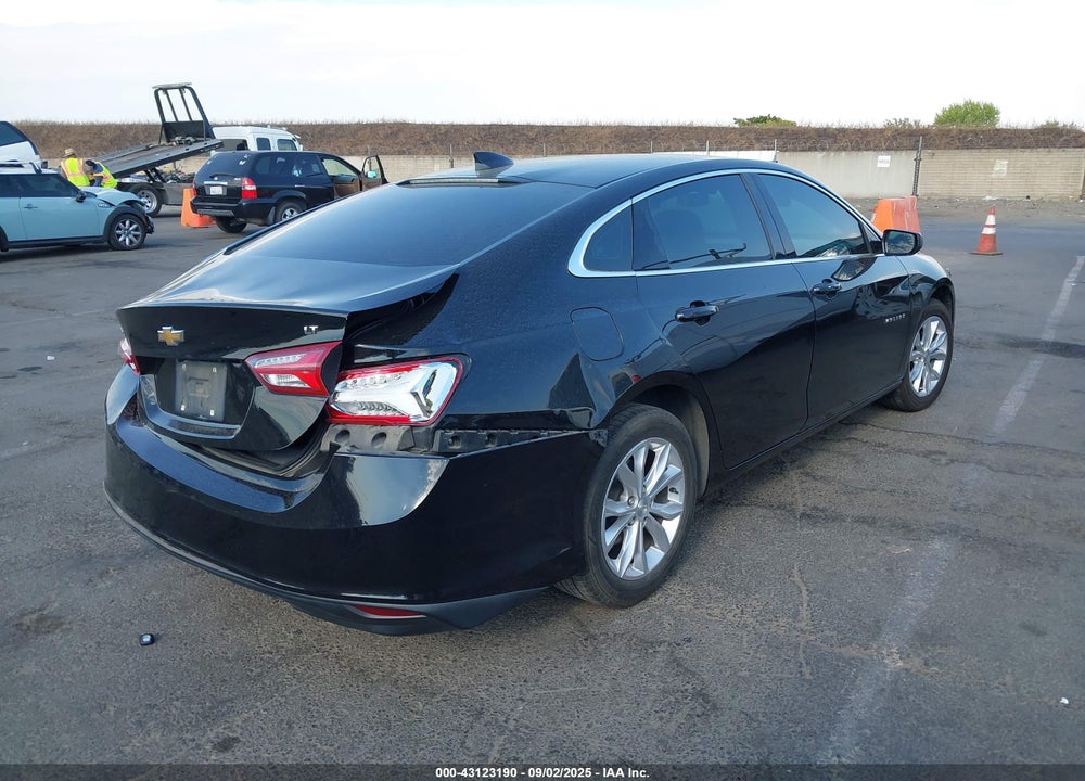 2019 CHEVROLET MALIBU LT VIN: 1G1ZD5ST2KF217946