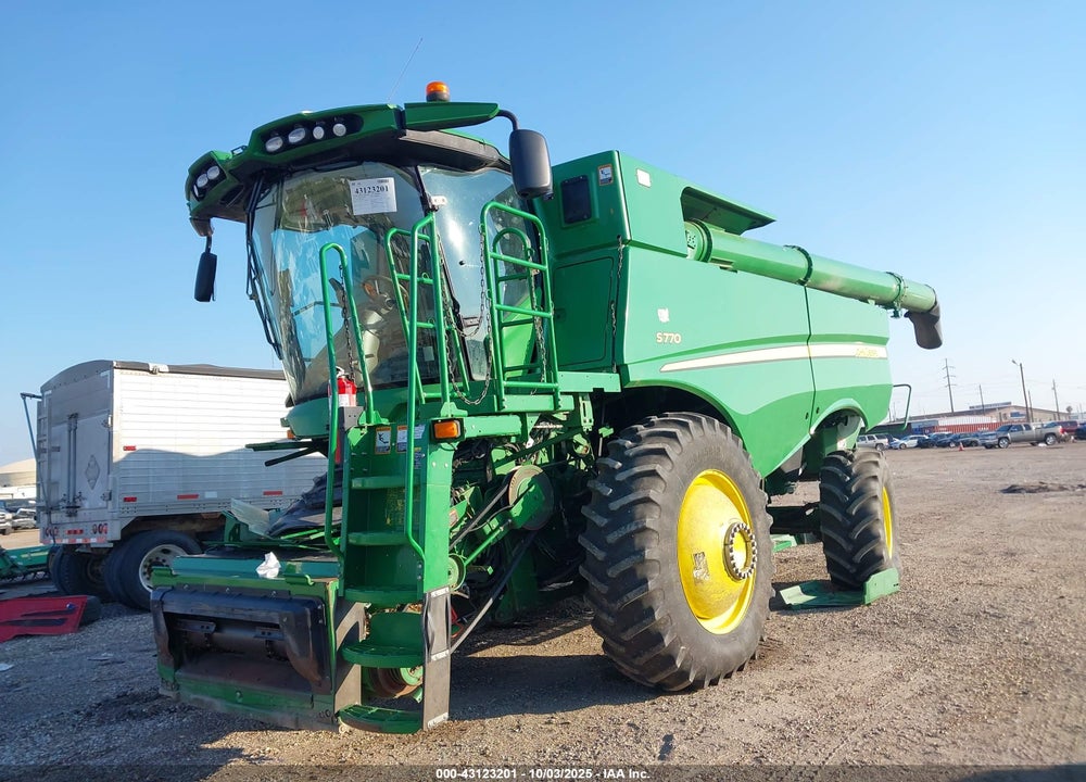 2019 JOHN DEERE S770 COMBINE VIN: 1H0S770SKK0805480