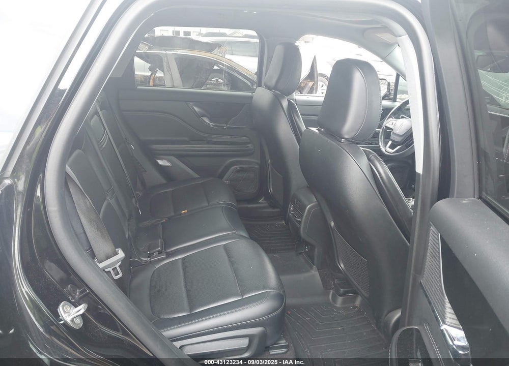 2021 LINCOLN CORSAIR STANDARD VIN: 5LMCJ1C96MUL10056
