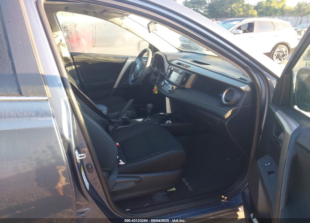 2014 TOYOTA RAV4 VIN: 2T3RFREV4EW206049