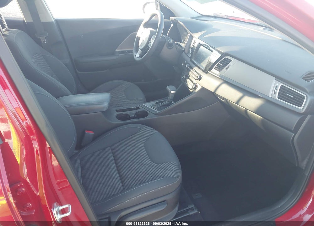 2018 KIA NIRO LX VIN: KNDCB3LC7J5161030