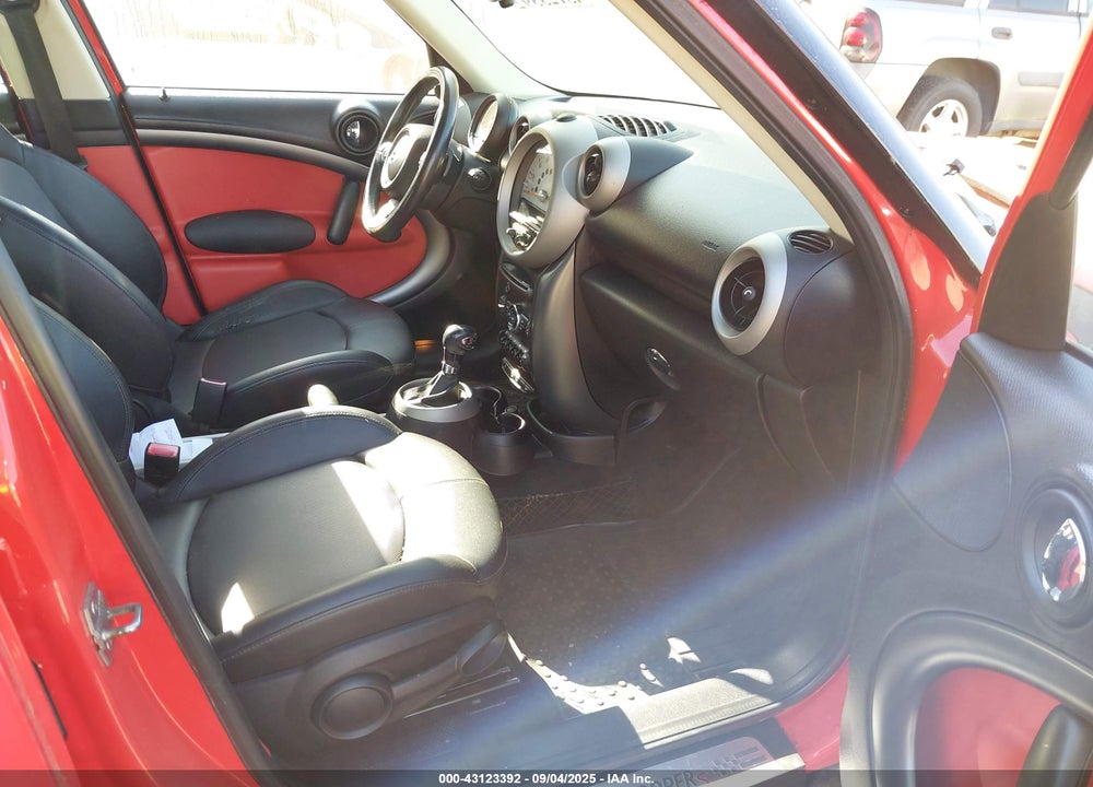 2012 MINI COOPER VIN: WMWZC5C58CWL56228