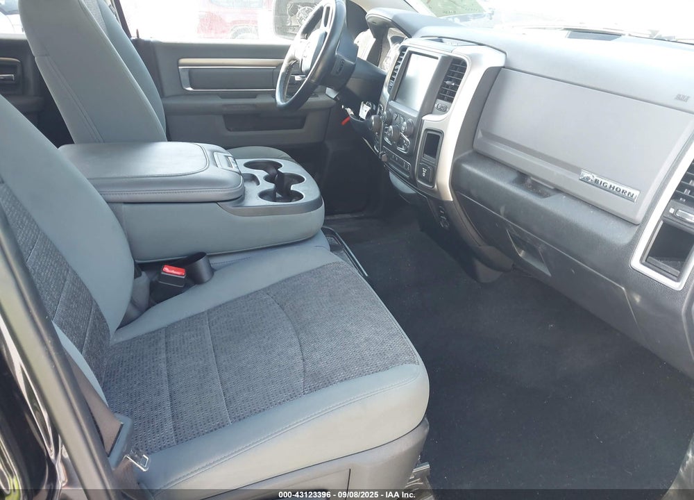 2017 RAM 1500 VIN: 1C6RR7TT8HS854253