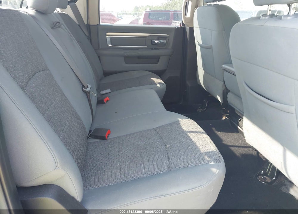 2017 RAM 1500 VIN: 1C6RR7TT8HS854253