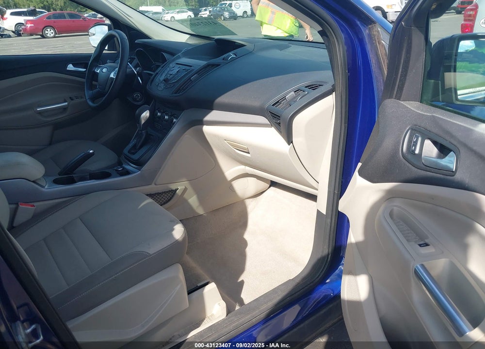 2015 FORD ESCAPE VIN: 1FMCU0G73FUC14028