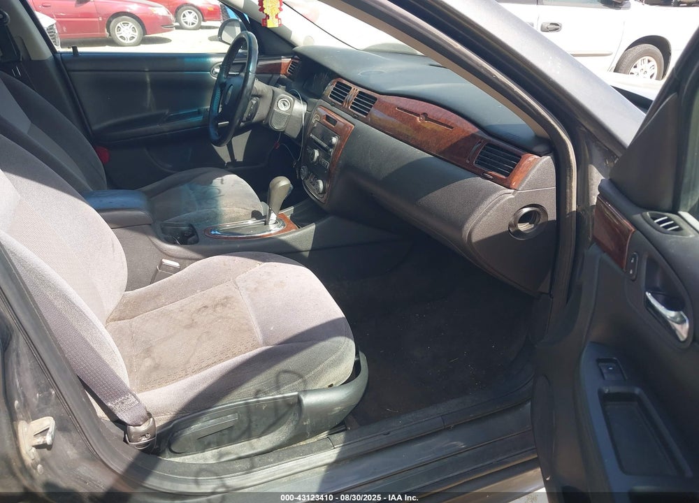 2011 CHEVROLET IMPALA VIN: 2G1WG5EK5B1129963