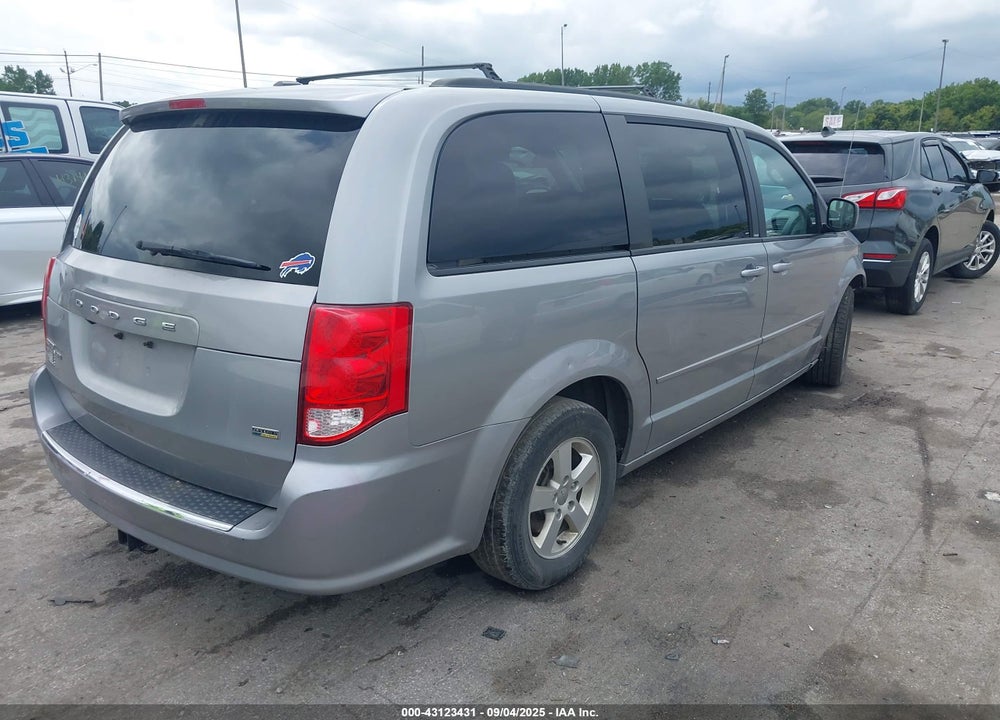 2013 DODGE GRAND CARAVAN SXT VIN: 2C4RDGCG9DR611380