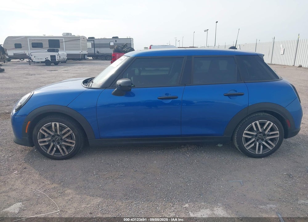 2025 MINI HARDTOP VIN: WMW43GD06S2W87419