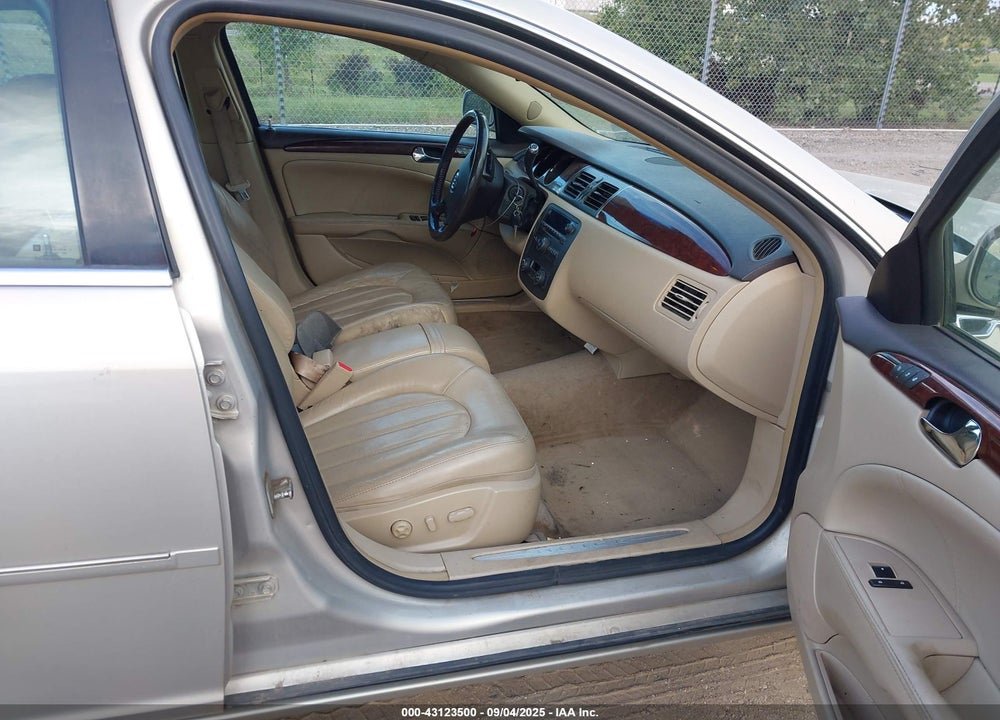 2008 BUICK LUCERNE VIN: 1G4HD572X8U153352