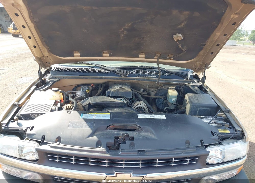 2000 CHEVROLET SILVERADO 1500 LS VIN: 1GCEK14TXYE264402