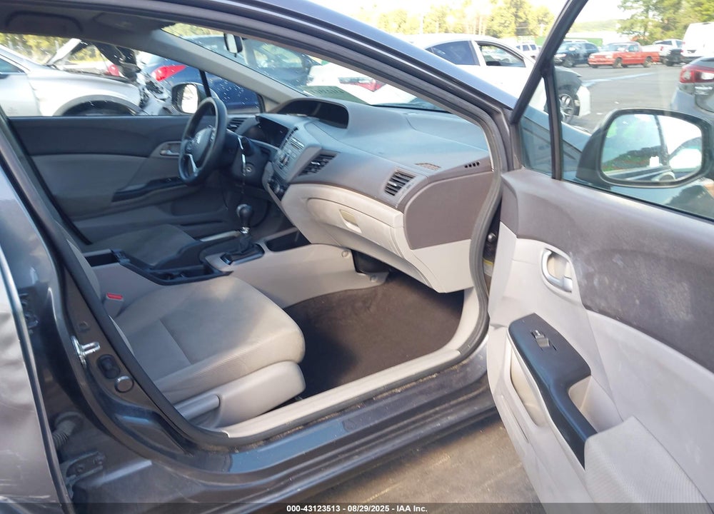 2012 HONDA CIVIC VIN: 19XFB2E51CE020208