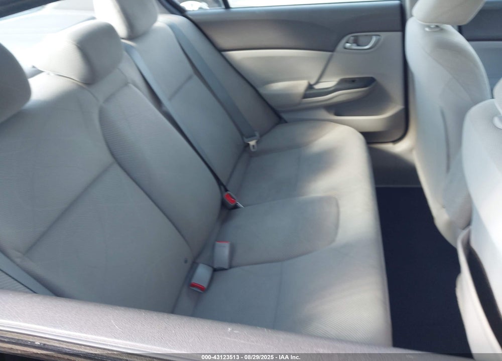 2012 HONDA CIVIC VIN: 19XFB2E51CE020208
