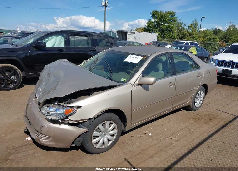 2005 TOYOTA CAMRY LE VIN: 4T1BE32K15U945867