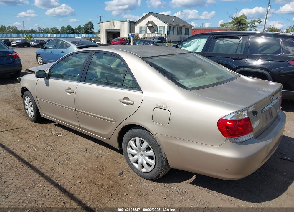 2005 TOYOTA CAMRY LE VIN: 4T1BE32K15U945867