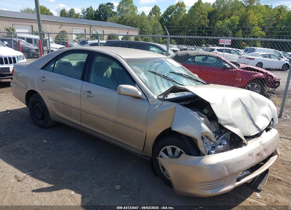 2005 TOYOTA CAMRY LE VIN: 4T1BE32K15U945867
